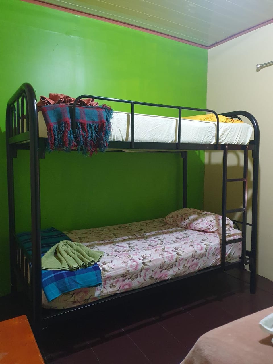 Bed, bunk bed