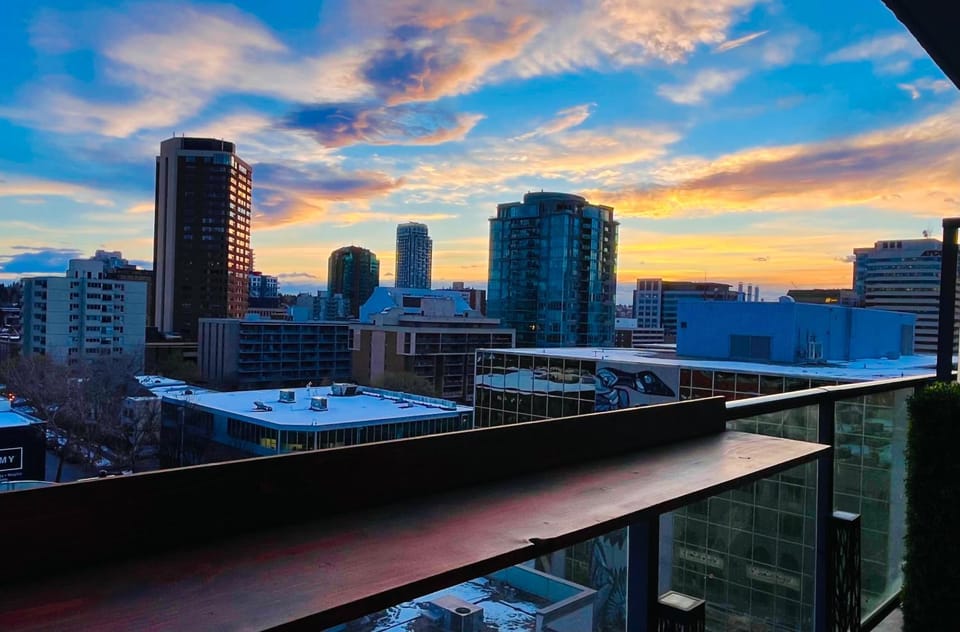 View (from property/room), Balcony/Terrace, Balcony/Terrace, City view, Sunset