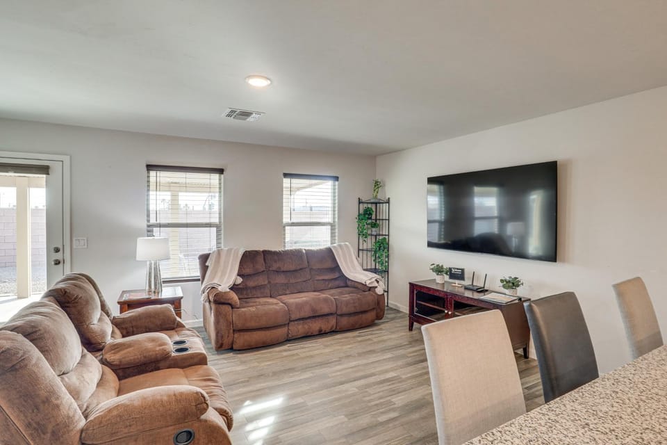 Bullhead City Home w/ Mtn View, By Colorado River House in Bullhead City
