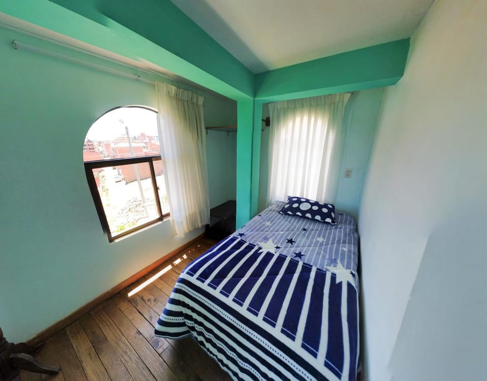 Casa Hostel Sauta Suite Vacation rental in Puno, Peru
