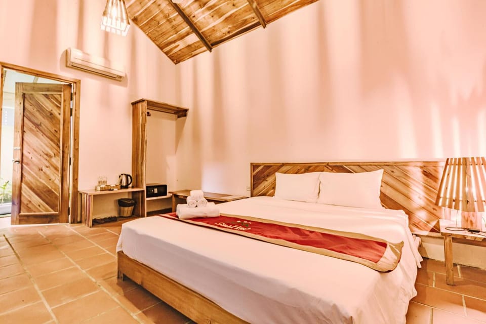Bed, Photo of the whole room
