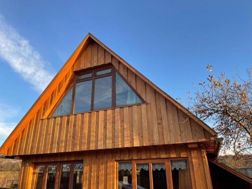 Varság Gyöngye Vendégház House in Romania