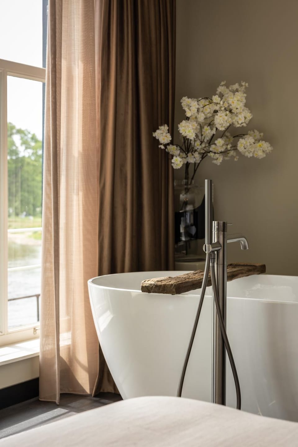 River view, Swimming pool, Bath