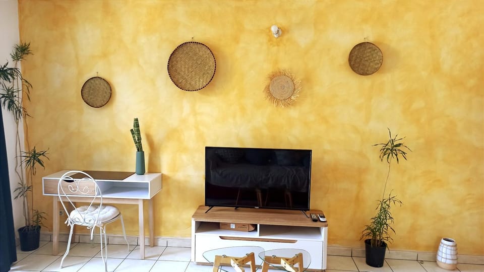 Communal lounge/ TV room, Seating area