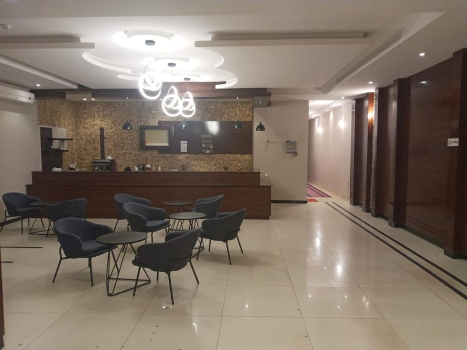 Lobby or reception, Seating area