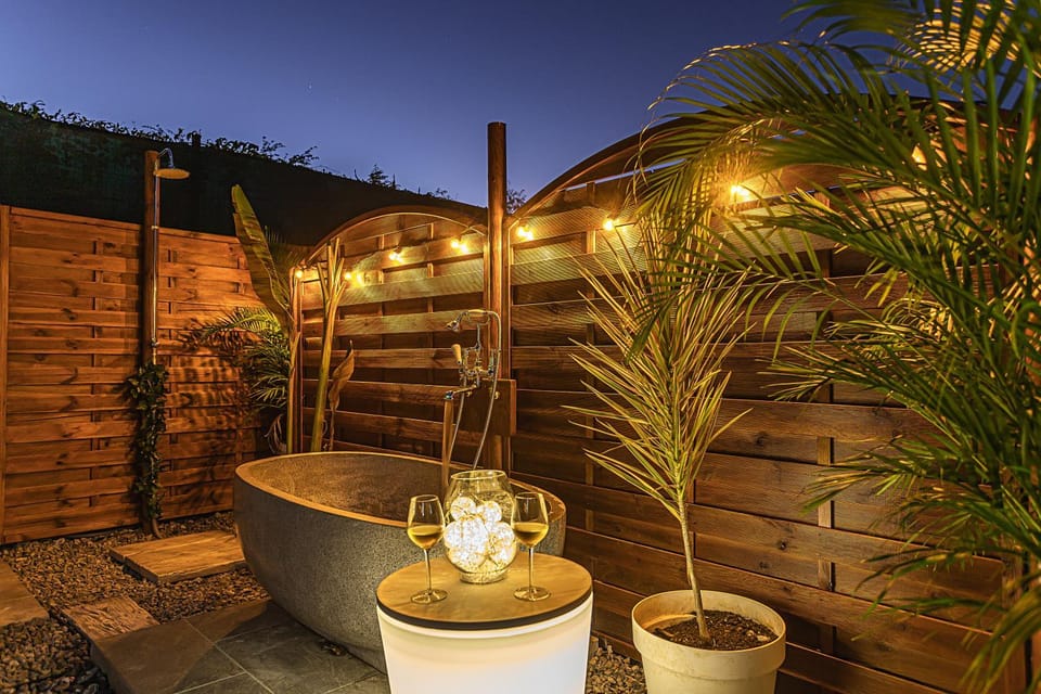 Night, Natural landscape, Hot Tub