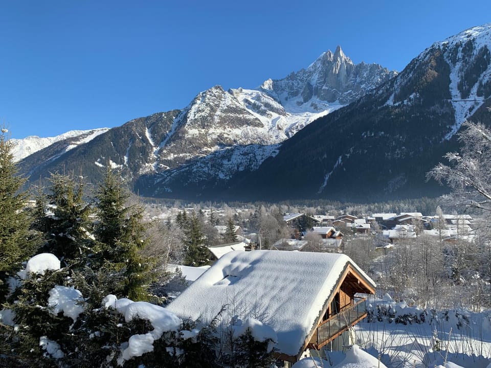 Natural landscape, Balcony/Terrace, Mountain view