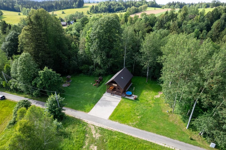 Agroturystyka W oddali z balią House in Lower Silesian Voivodeship
