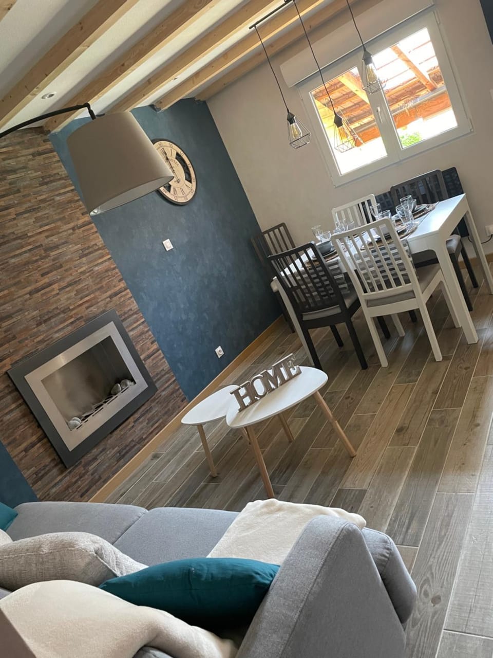 Seating area
