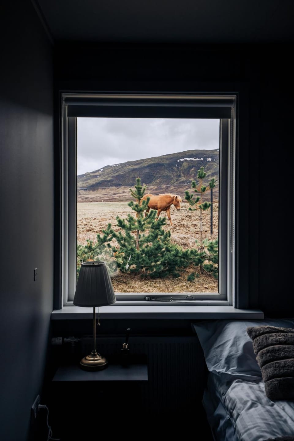 Bed, Natural landscape, Bedroom, Mountain view