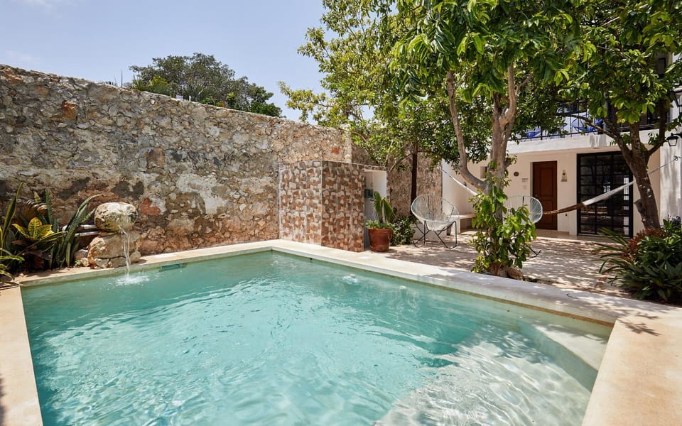 Great location safe & beautiful w Beach Club House in Merida