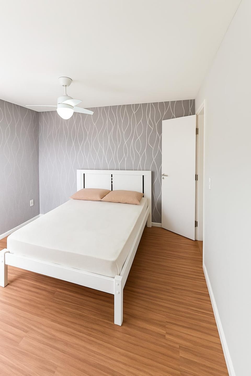 Apartamento completo com ar-condicionado a 3 min da Praia do Morro com Wi-Fi Apartment in Guarapari