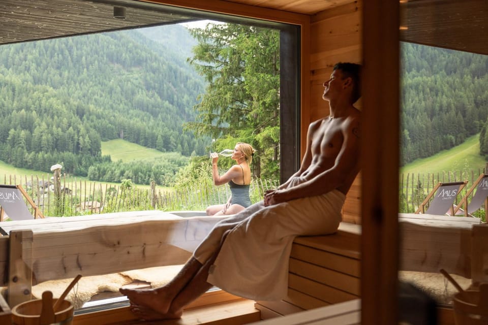 Garden, Sauna