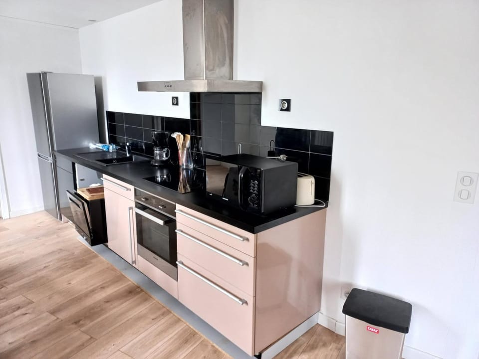 Coffee/tea facilities, Kitchen or kitchenette, dishwasher, minibar, pet friendly, stove, toaster, washing machine