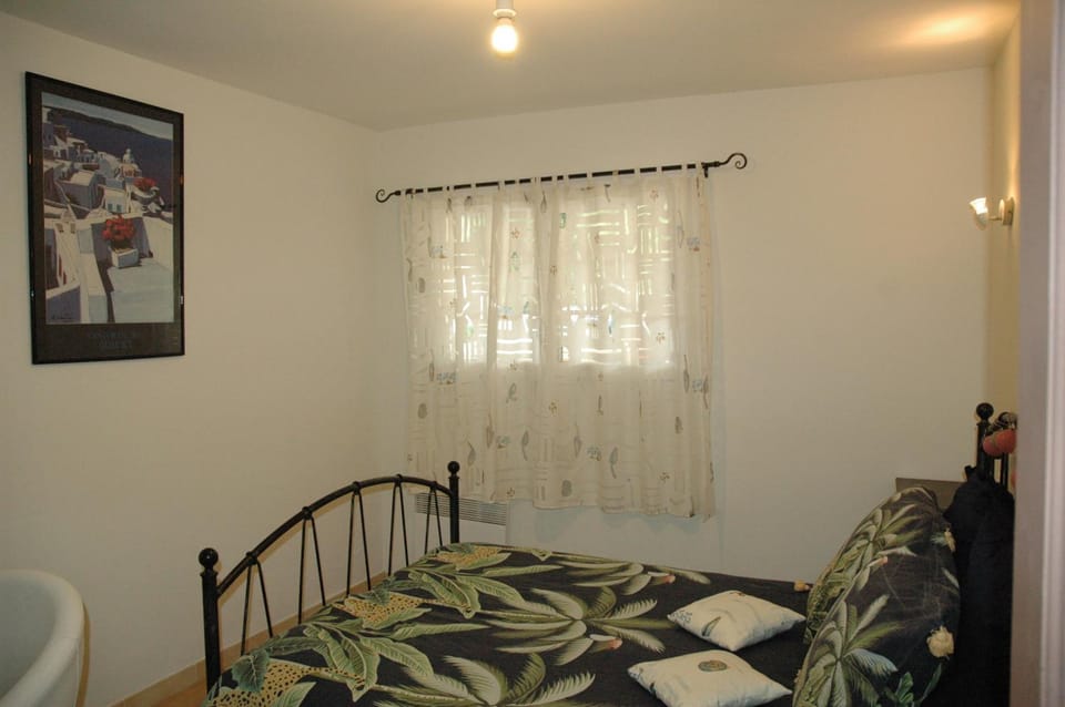 Property building, Bedroom