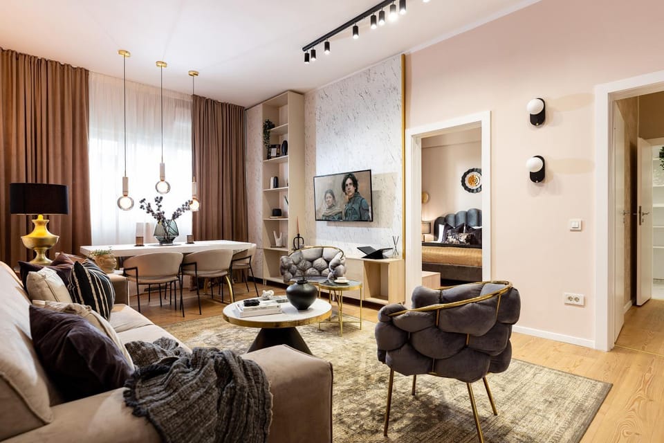 Living room, Seating area, Dining area