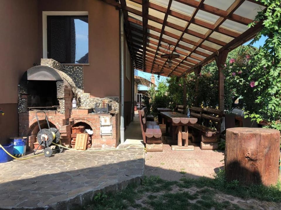 Pensiunea Tisa Bed and Breakfast in Hungary