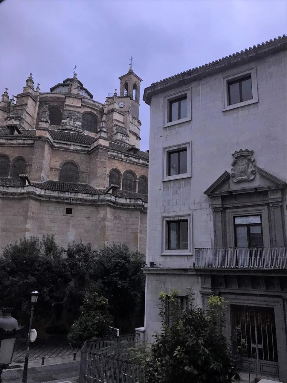 Nearby landmark, Neighbourhood