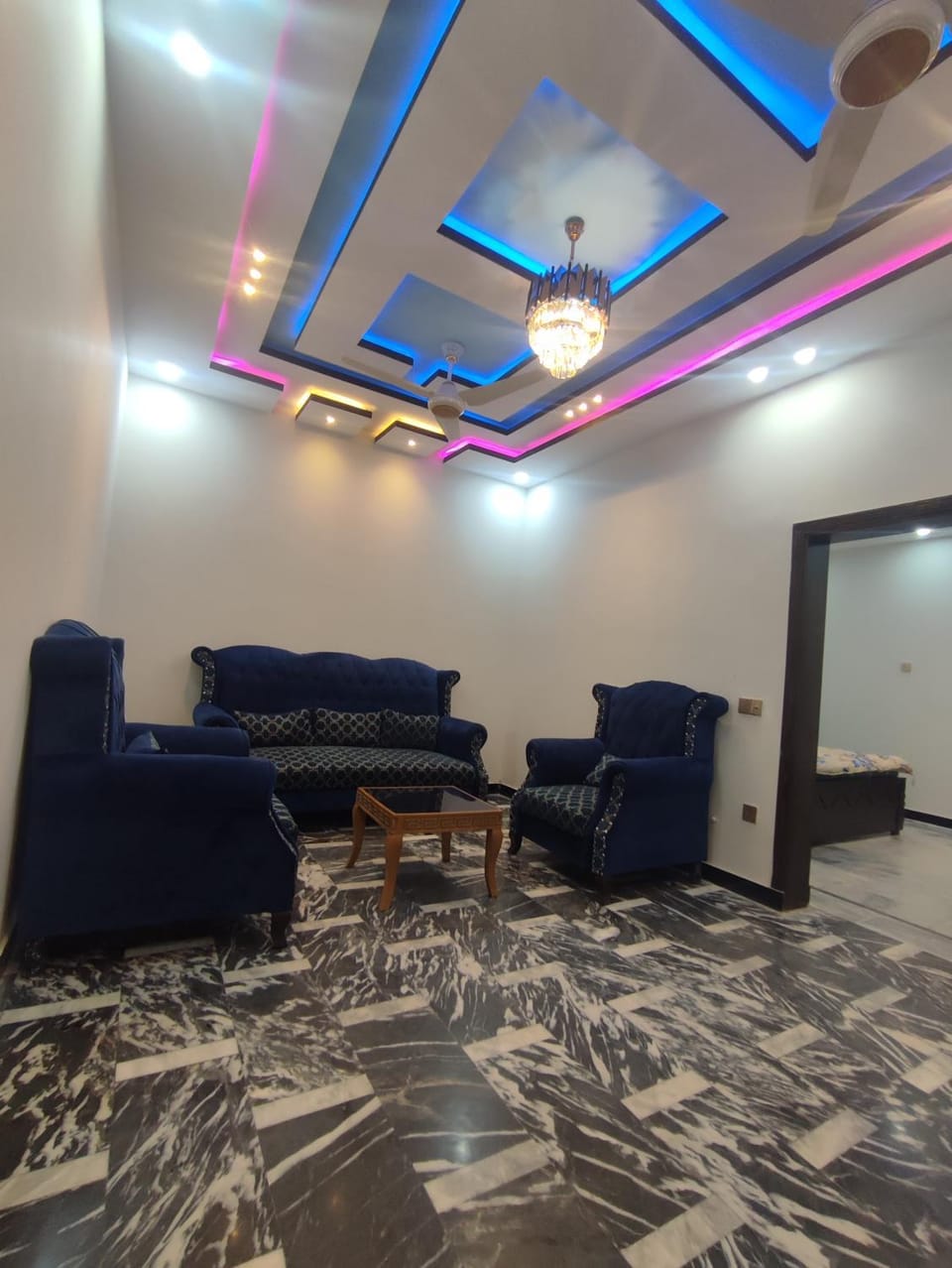 Lavish Residency Guest House Fasial Town Bed and Breakfast in Islamabad