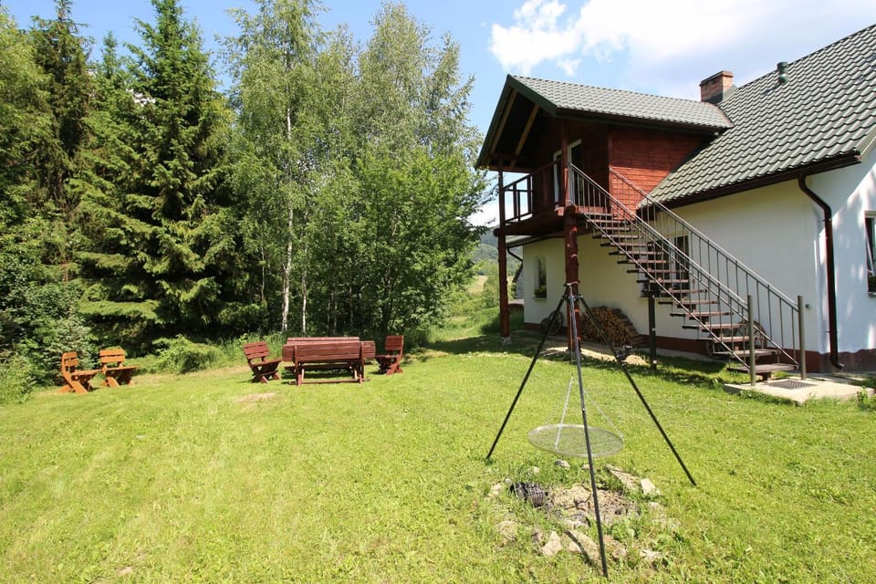 Property building, Day, Natural landscape, BBQ facilities, Garden, Garden view