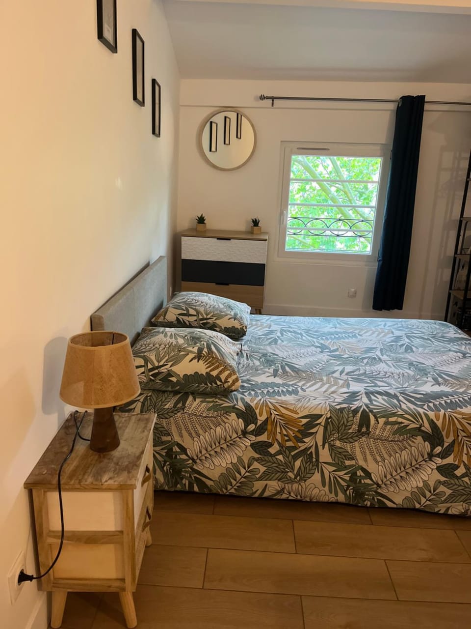 Le Nostradamus - Magnifique appartement cours principal plein centre avec parking Apartment in Provence-Alpes-Côte d'Azur
