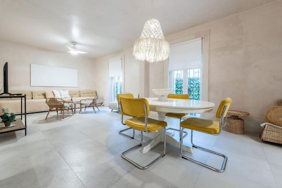 Exclusivo Bajo frente al mar - Playa la Caleta Apartment in Malaga
