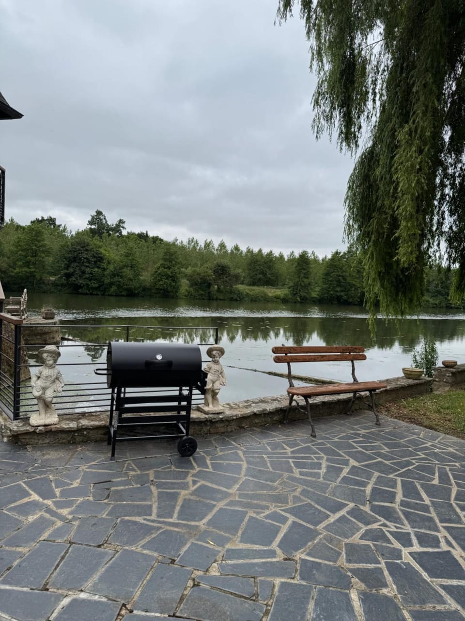 Moulin d'Ignières Bed and Breakfast in Pays de la Loire