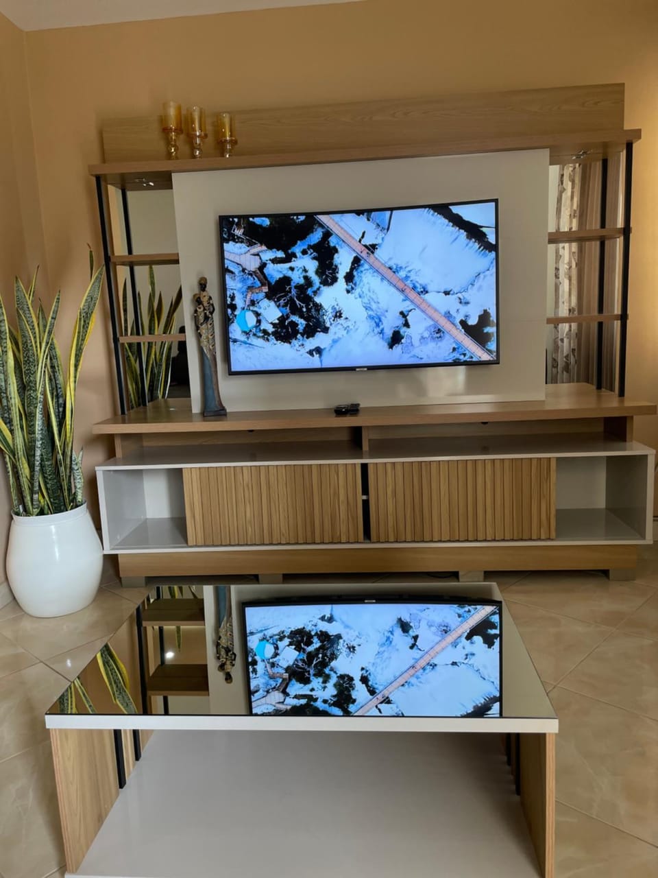 Communal lounge/ TV room, TV and multimedia