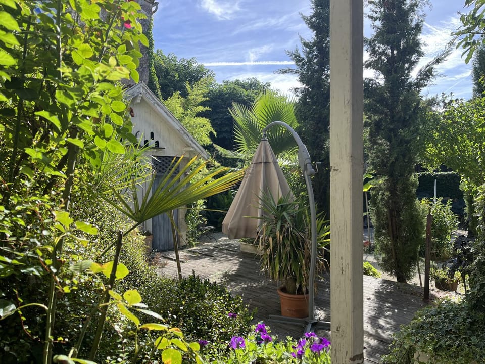 Chambre paisible dans une ancienne bâtisse rénovée Vacation rental in Nouvelle-Aquitaine