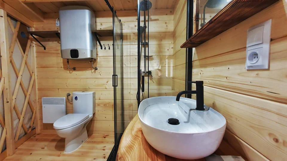 Jurty na Polanie Karol&Franek Luxury tent in Lesser Poland Voivodeship