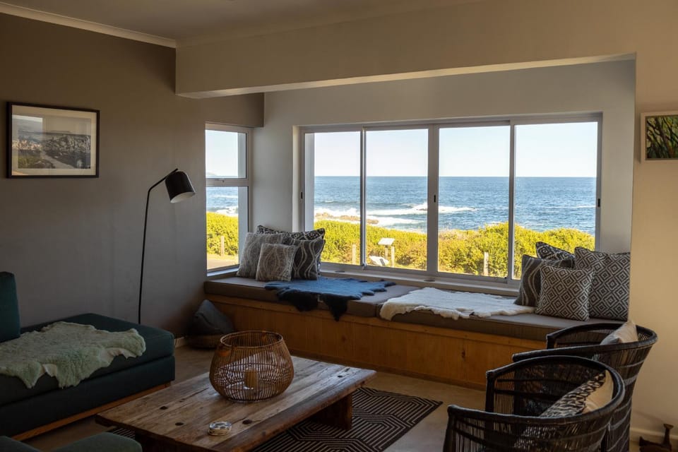 Seafront house with a view House in Western Cape