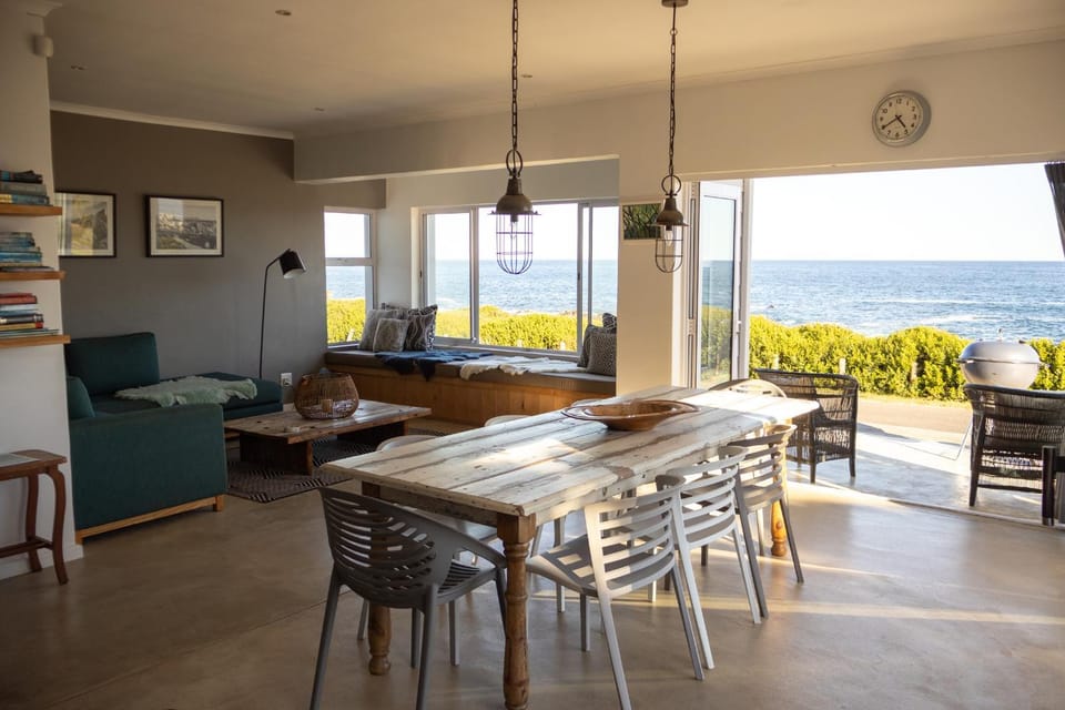 Seafront house with a view House in Western Cape
