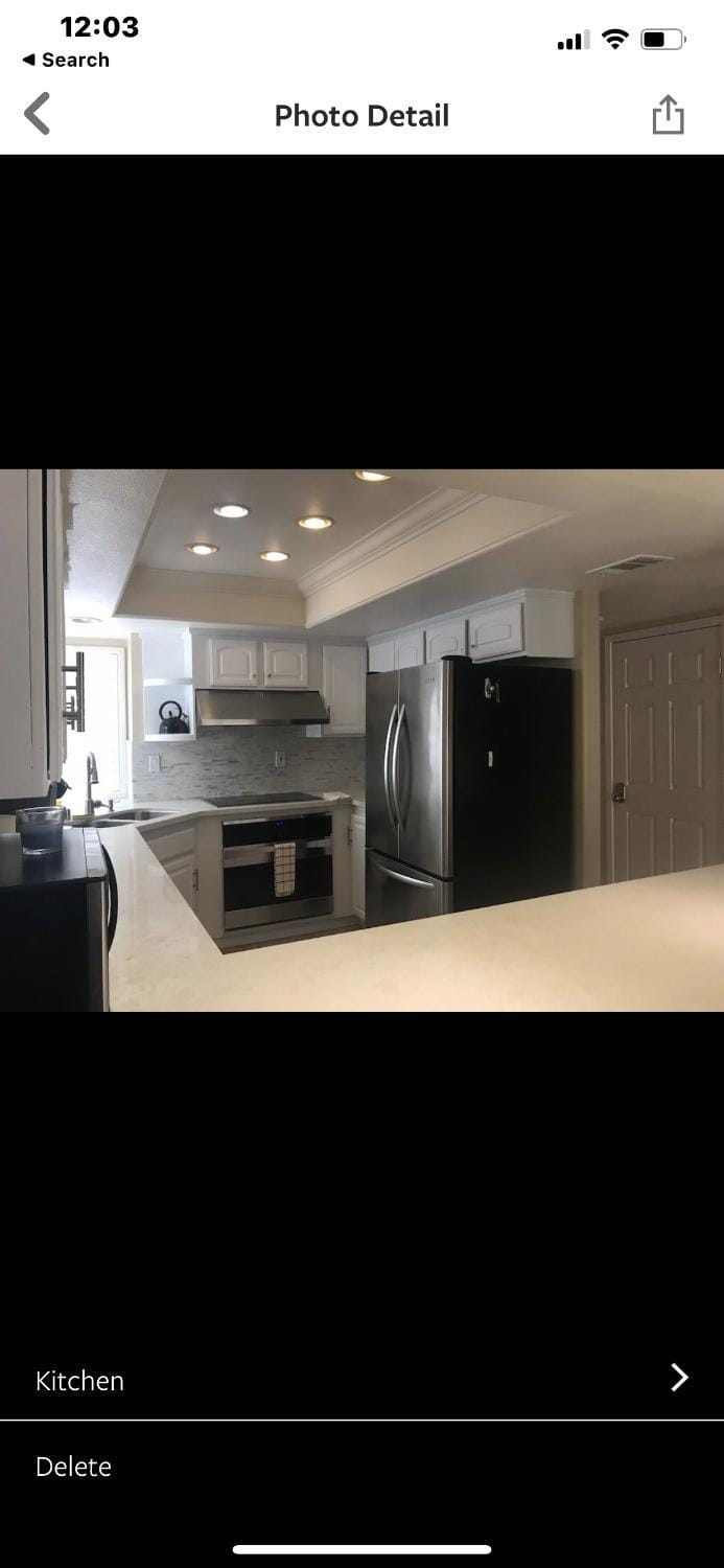 Pacific Breeze Right Next to Huntington Beach Pier! Steps from Beach!! House in Huntington Beach