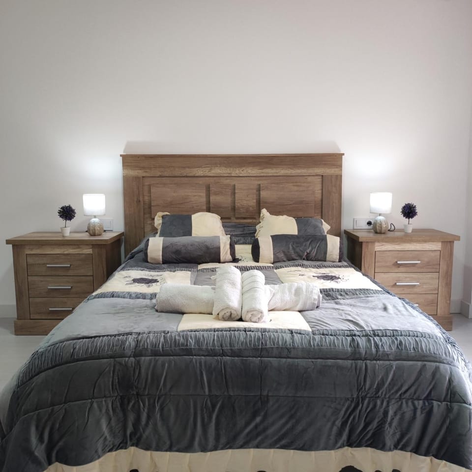 Bed, Bedroom