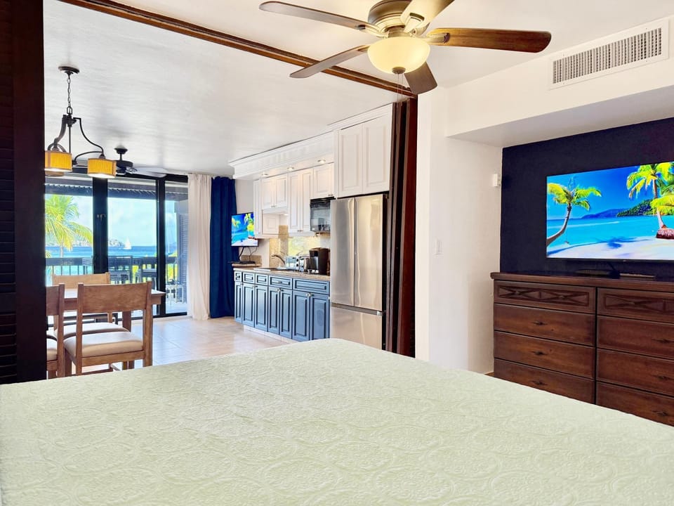 Sapphire Beach Beachfront Condo Free Wi - Fi! - Save! Apartment in Virgin Islands (U.S.)