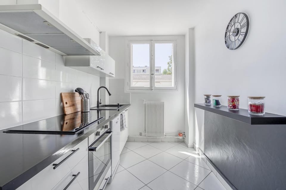 Coffee/tea facilities, Kitchen or kitchenette, dishwasher, minibar, pet friendly, stove, toaster, washing machine