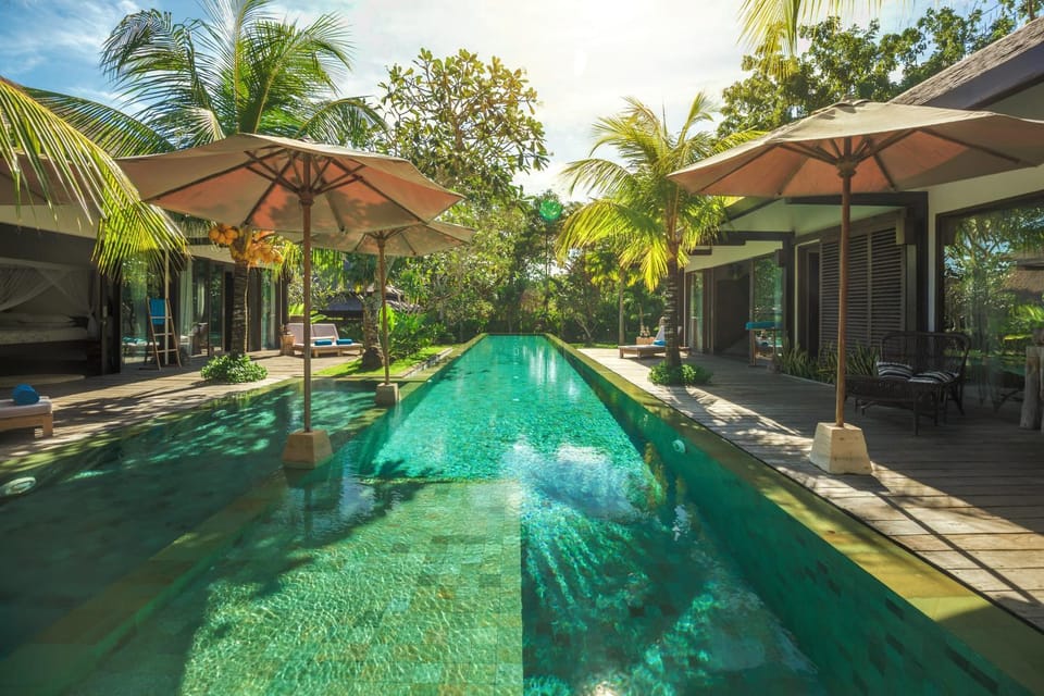 Property building, Swimming pool