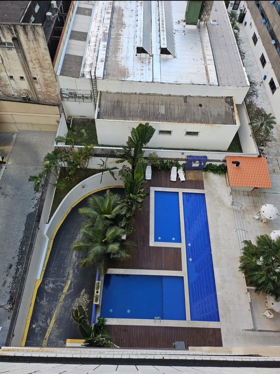 Cap3 - Varam, piscina, flat com limpeza, 2 vagas de garagem, temporariamente sem churrasqueira Apartment in State of São Paulo