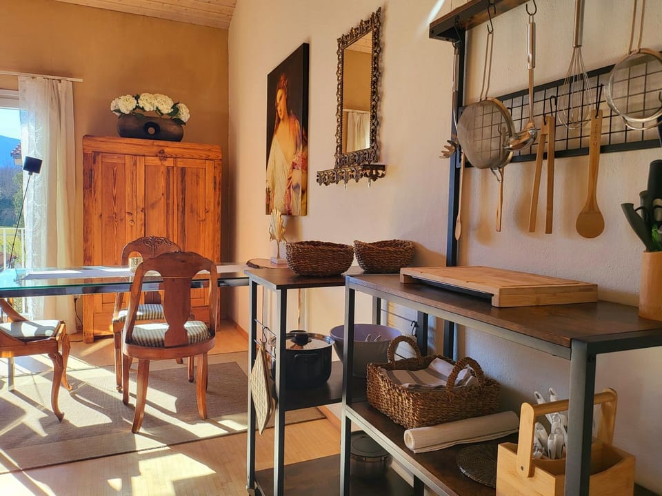 Traum Ferienwohnung am Strand im Tessin - nur 5min von Ascona oder Locarno entfernt Apartment in Canton of Ticino