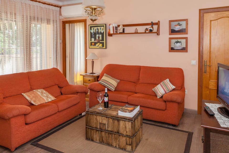 Can Coll I Apartment in Alt Empordà