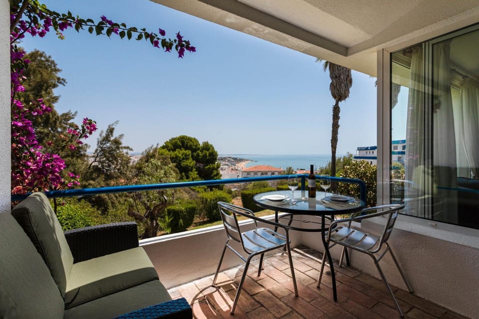 The Albufeira Concierge - Moinho Sea Views & Pool Apartment in Guia