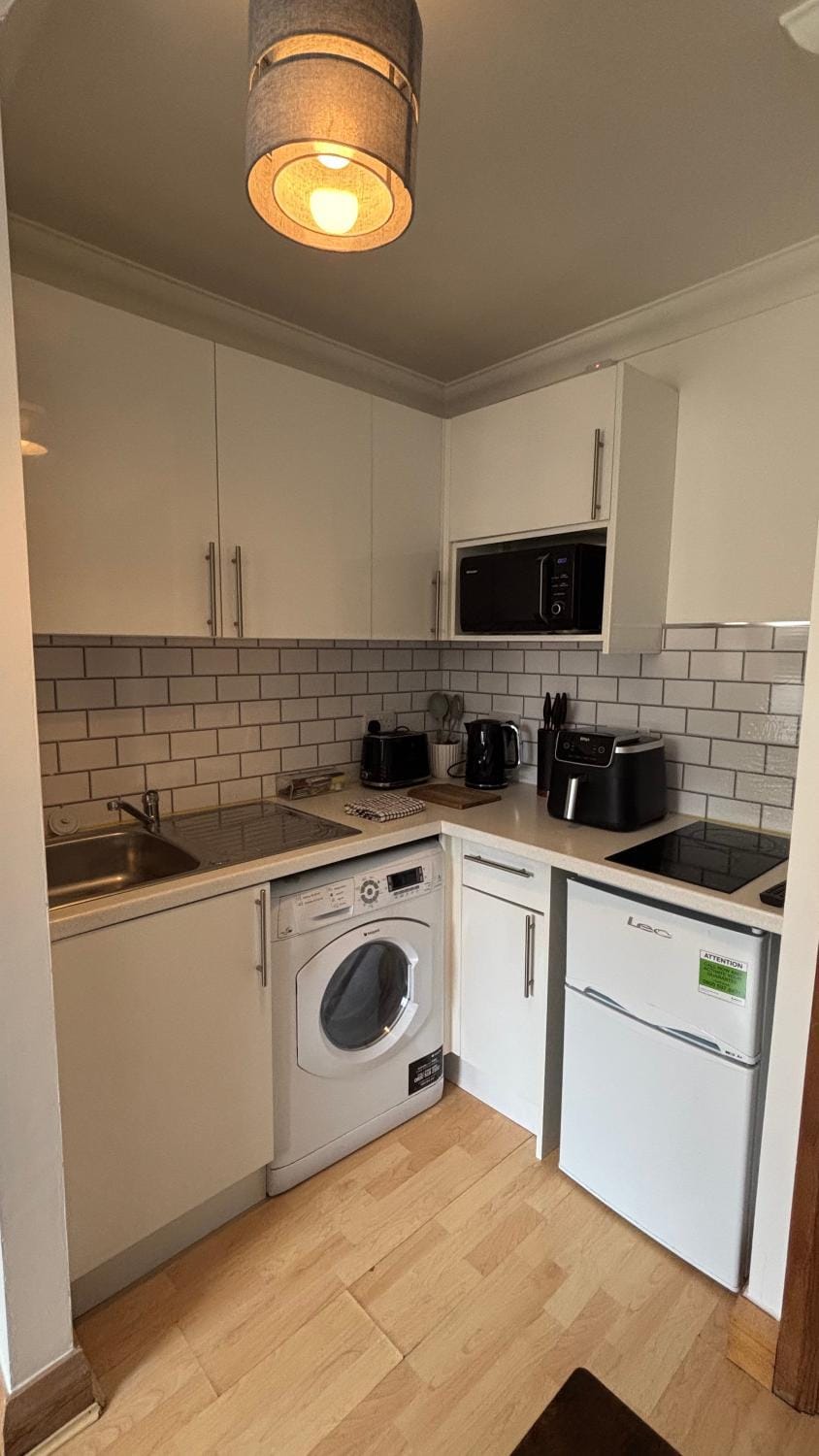 Stylish & compact city center studio apartment 7a Apartment in Norwich