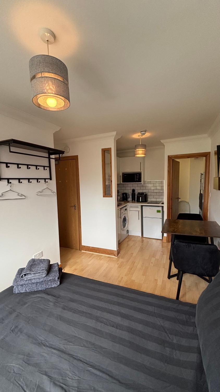Stylish & compact city center studio apartment 7a Apartment in Norwich