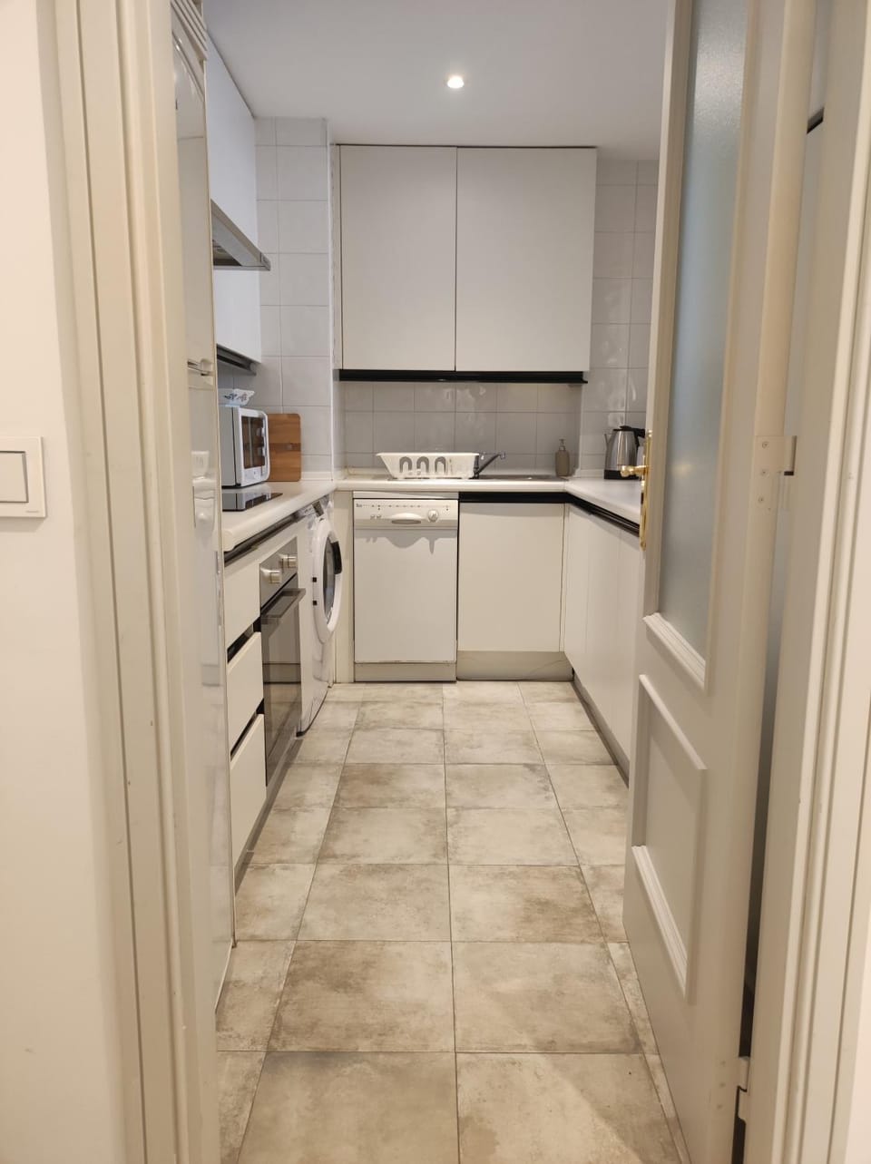 dishwasher, minibar, pet friendly, stove