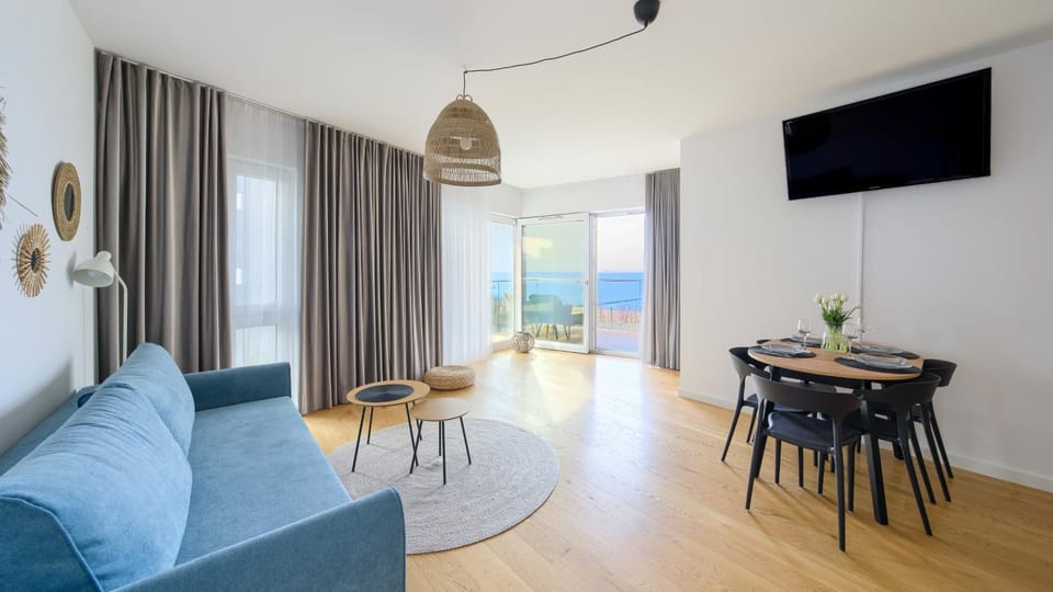 Living room, Sea view