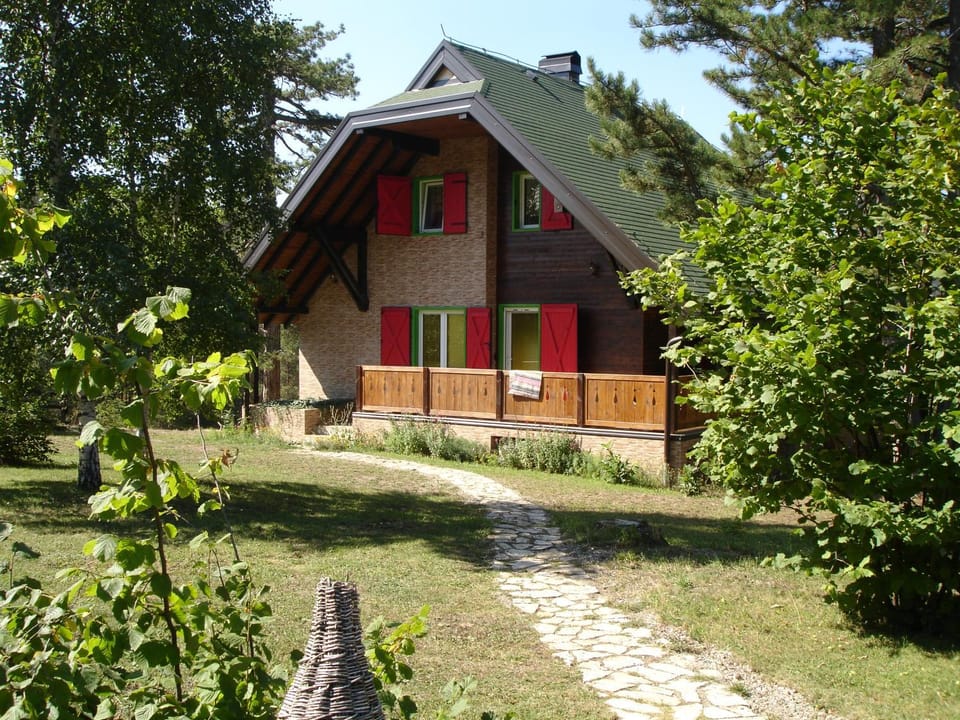 Zeleni Čardaci etno apartmani Apartment in Zlatibor District, Serbia