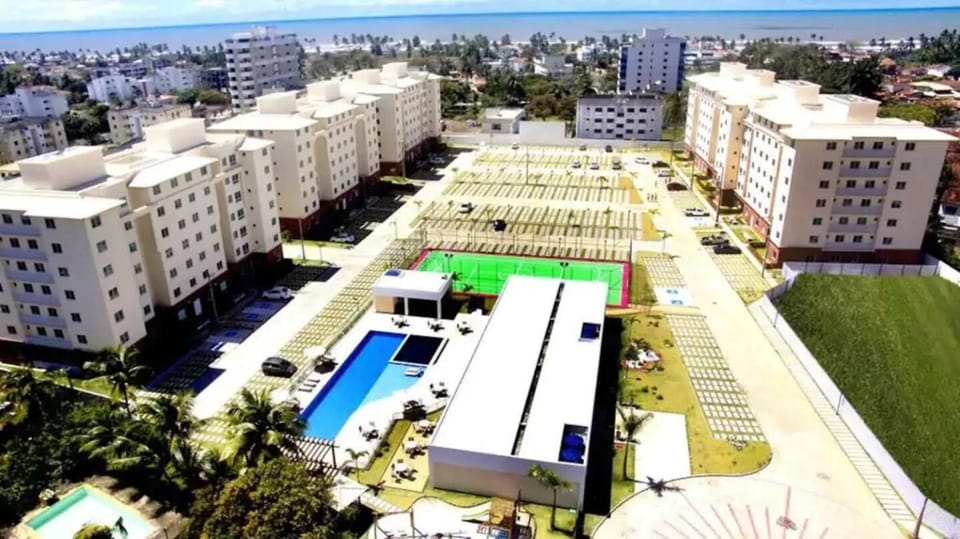 Bird's eye view, Pool view
