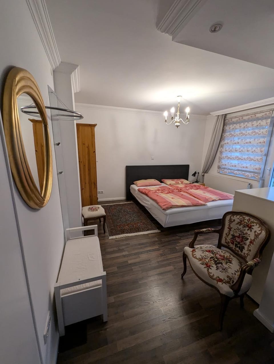 Haus im Stadtgebiet mit perfekter Bahnverbindung House in Hanover