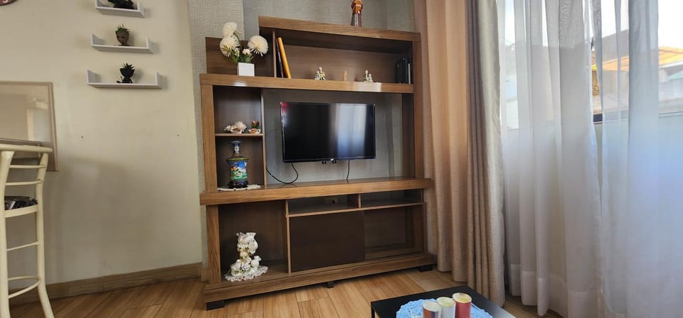 Confortable APT-Estudio con WIFI,Neflix y PKG Gratis Apartment in Los Olivos