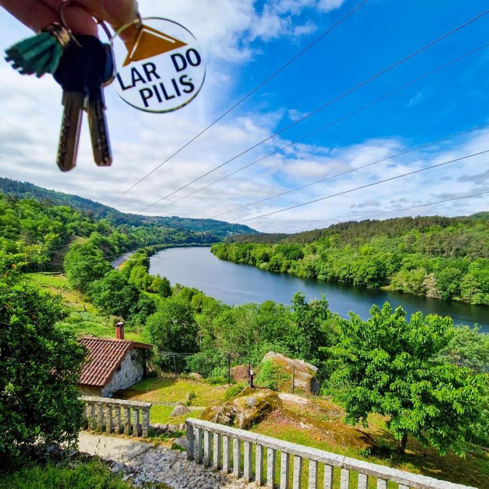 Lar do Pilís House in Galicia